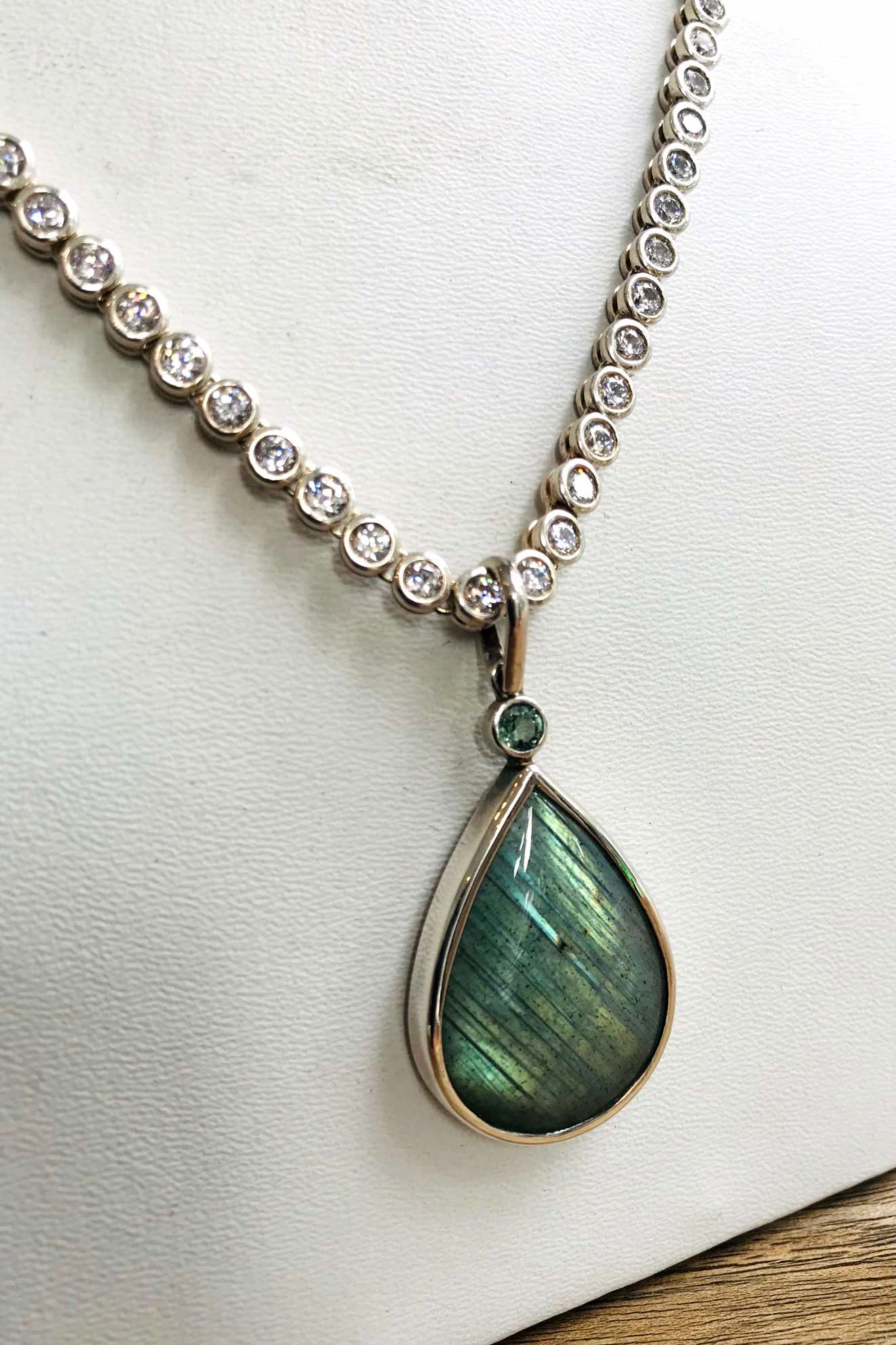 LABRADORITE GREY